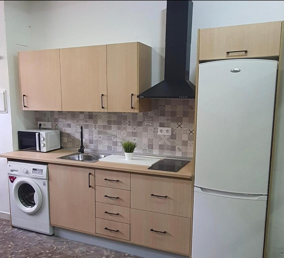 Apartamento Turistico Guadiana Loft Experience Dalia บาดาฮอส ภายนอก รูปภาพ